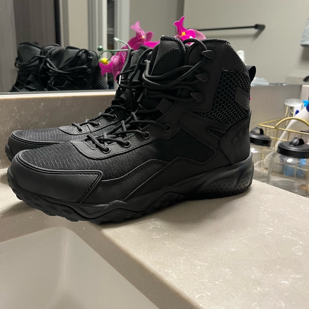 CQR duty boots M10. New, never worn. No tags - Picture 1 of 4